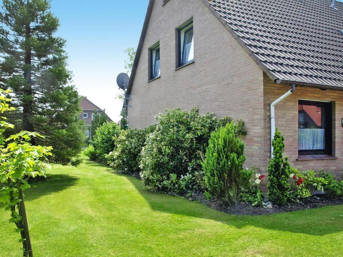 Ferienhaus Mit Grossem Garten In Neßmersiel 外观 照片
